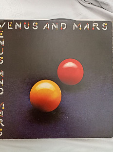 Wings.venus and mars