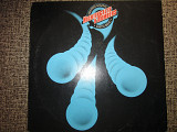 Manfred Mann's Earth Band – Nightingales & Bombers