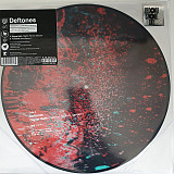Deftones – Digital Bath (Telefon Tel Aviv Version) / Feiticeira (Arca Remix)