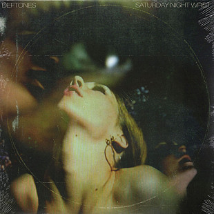 Deftones – Saturday Night Wrist