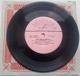 Майя Кристалинская - Аист (7", Mono) 1966