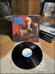 Billy Idol - Rebel yell LP платівка