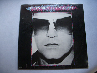 Elton John ( запечатан )