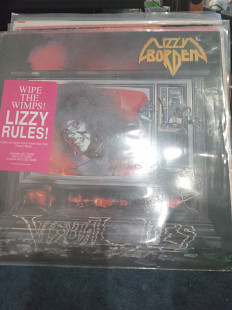 Mint Lizzy Borden – Visual Lies