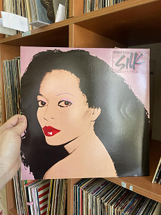 Diana Ross – Silk Electric (13-й альбом), 1982, RCA – AFL1-4384, оригинал - USA (NM/ЕХ+, с разворо