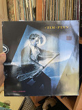 Tim Finn – Big Canoe, 1986, 207 706-620, Europe (выглядит ЕХ-, играет отлично, возможен едва заметны