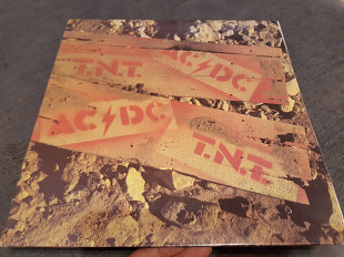 Ac/dc/75/re-81/tnt/albert prod/new zeland/nm-/ex+, vg+