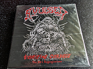 AVULSED “Vomiting Corpses” 4CD boxset