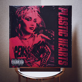 Miley Cyrus – Plastic Hearts