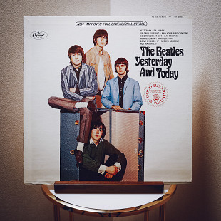 The Beatles – Yesterday And Today (USA, Capitol Records – ST 2553, 1971)