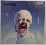 Scorpions – Blackout LP 12" (Прайс 46907)