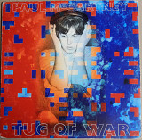 Paul McCartney – Tug Of War (Parlophone – 3C 064-64750, Italy) inner sleeve EX/NM-