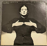 Lene Lovich. Stateless