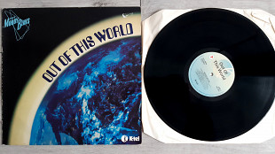 THE MOODY BLUES OUT OF THIS WORLD ( K-TEL NEL 1051 A1/B2 ) 1979 ENGL