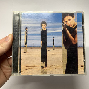 Natalie Imbruglia – Left Of The Middle 1997 BMG – 74321 544412 Europe