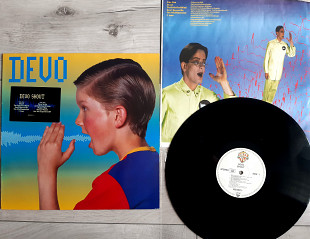 DEVO SHOUT ( WB 925 097-1 A/B ) STICKER 1984 GERMANY