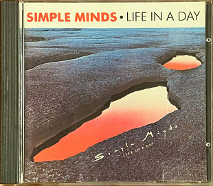 Simple Minds – «Life In A Day»