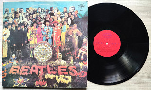 The Beatles ‎– Revolver / Sgt. Peppers Lonely Hearts Club Band