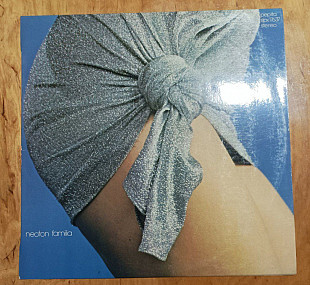 Neoton Familia – Marathon / Pepita LP Stereo