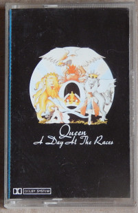 Queen – A Day At The Races (EMI – 64 1984854, Italy)