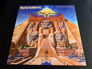 IRON MAIDEN “Powerslave”