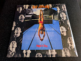 DEF LEPPARD “High 'N' Dry”