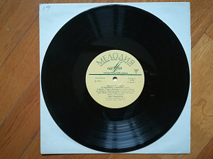 Выдающиеся певцы-Беньямино Джильи, тенор 1-NM-, 10"-Мелодія