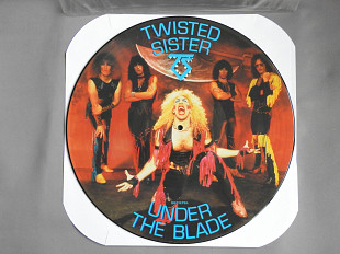 Twisted Sister Under The Blade LP UK 1982 Британия пластинка NM Limited Edition Picture Disc Re1985