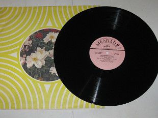 Пластинка Зиновий Шульман - ЕВРЕЙСКИЕ НАРОДНЫЕ ПЕСНИ / Майн Гейм * Машке * Дос Пастэхл (Ех)