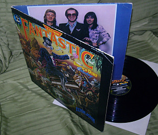 ELTON JOHN Captain FANTASTIC...'75 DGM GEMA VG ++ / EX ++