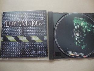 DREAMAKER ENCLOSED