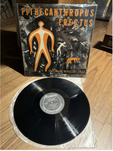 Продам чудовий альбом Pithecanthropus Erectus - Charlie Mingus mono LP