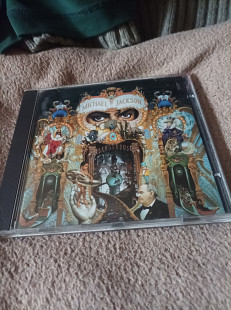 Michael Jackson – Dangerous