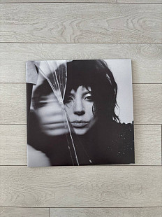 Lady Gaga Mayhem (рідкісна червона вінілова платівка)