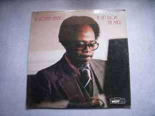 Sir Roland Hanna ( запечатан )