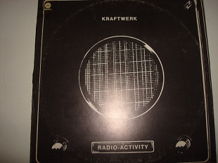 KRAFTWERK- Radio-Activity 1976 Italy Electronic Experimental