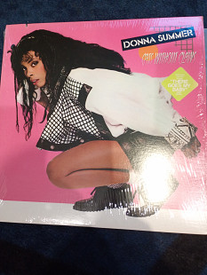 Mint Donna Summer ‎– Cats Without Claws