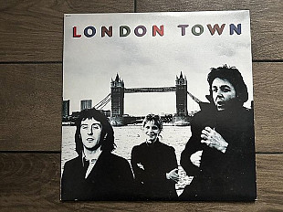 Wings - London Town LP Capitol Rec 1978 US