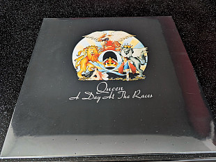 QUEEN “A Day At The Races”