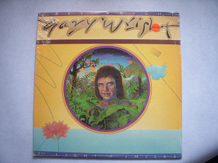 Gary Wright ( ex. Spooky Tooth ) запечатан