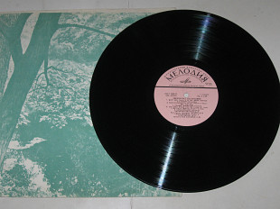 Пластинка ЛИРИЧЕСКОЕ НАСТРОЕНИЕ - Рей Коннифф, Орэра, Бинг Кросби, Гарри Джеймс, Элен Форест (1970)