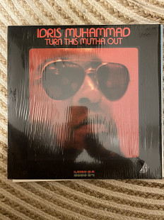Idris Muhammad – Turn This Mutha Out
