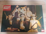 Продаю коллекцию плакатов Accept