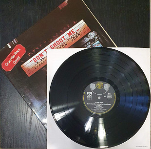 Elton John - Don't Shoot Me I'm Only The Piano Player, Germany