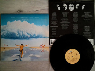 MANFRED MANN'S EARTH BAND WATCH ( BRONZE 25 762 XOT A1/B1 ) EMBOSSED COVER 1978 GER