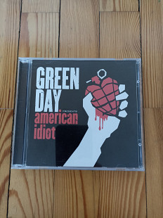 Green Day — American Idiot (2004)