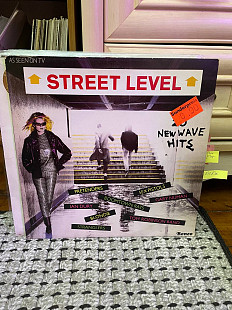 Сборник – Street Level (20 хитов New Wave), 1980, RTL 2048, UK (ЕХ, ЕХ+/ЕХ+) - 450 (The Sex Pistols,