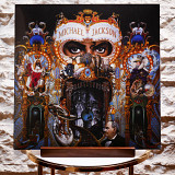 Michael Jackson – Dangerous