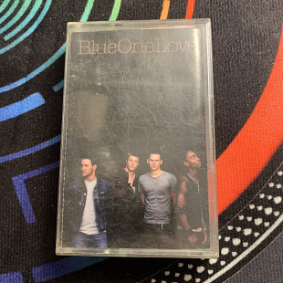 Blue – One Love 2002 Virgin – 07243 5 43943 4 8 Ukraine