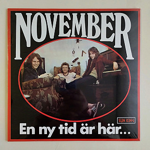 November – En Ny Tid Är Här...